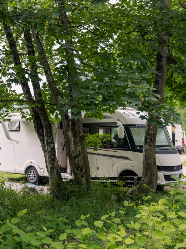 Camping Car - Van Uriage Marie El Hajal