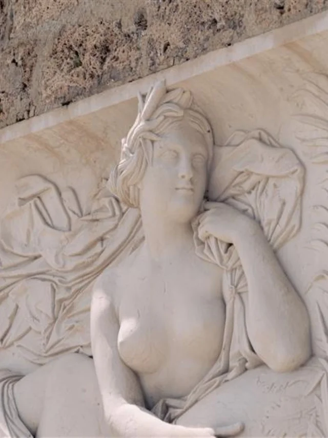 Uriage Paysage Statut Fontaine - Marie El Hajal