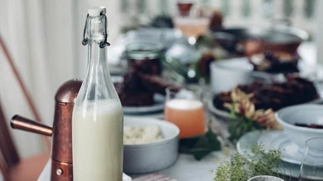 Table Menu Café A la Maison Aribert - Restaurant et gastronomie à Uriage